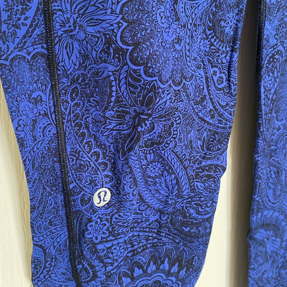 LULU LEGGINGS - Picture 3 of 4